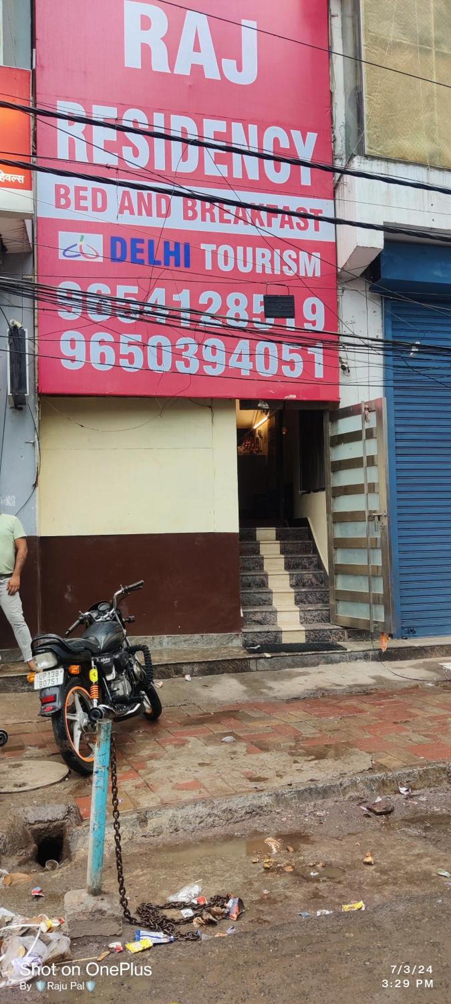 Hotel Raj Residency New Delhi