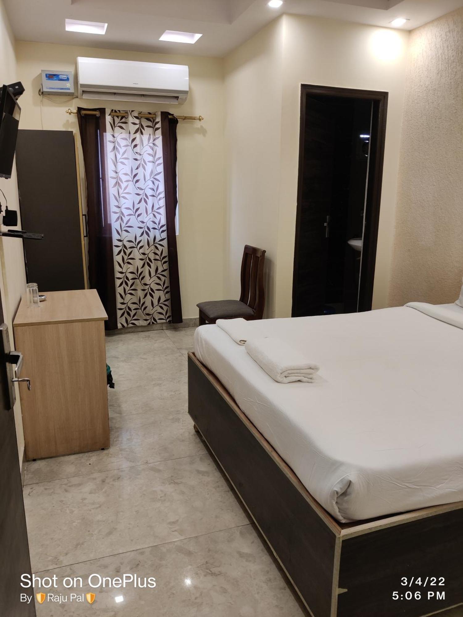Raj Residency Hotel